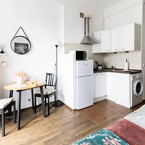 Piotrapartments - Big Life In Apartament Warszawa